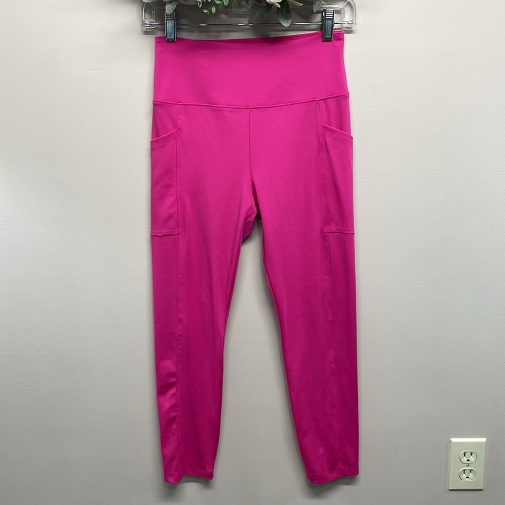 NWOT Lou & Grey Luvstretch Side Pockets Leggings Bright Pink S